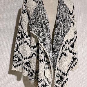 POL Black and White Patterned Cardigan